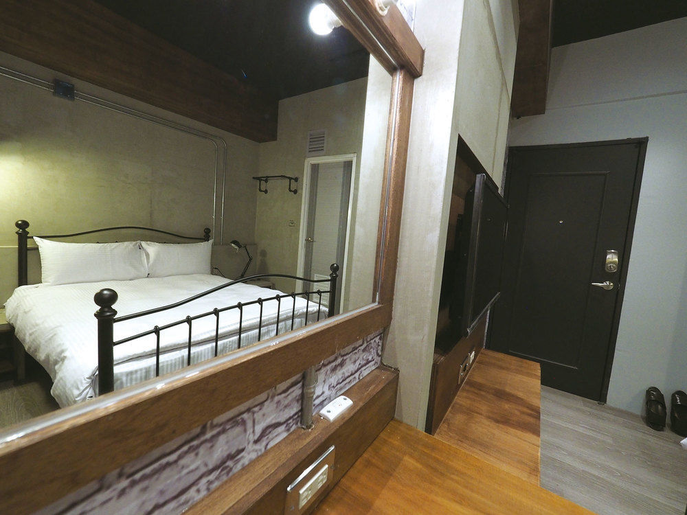Loft Hostel Fengjia Taichung Buitenkant foto