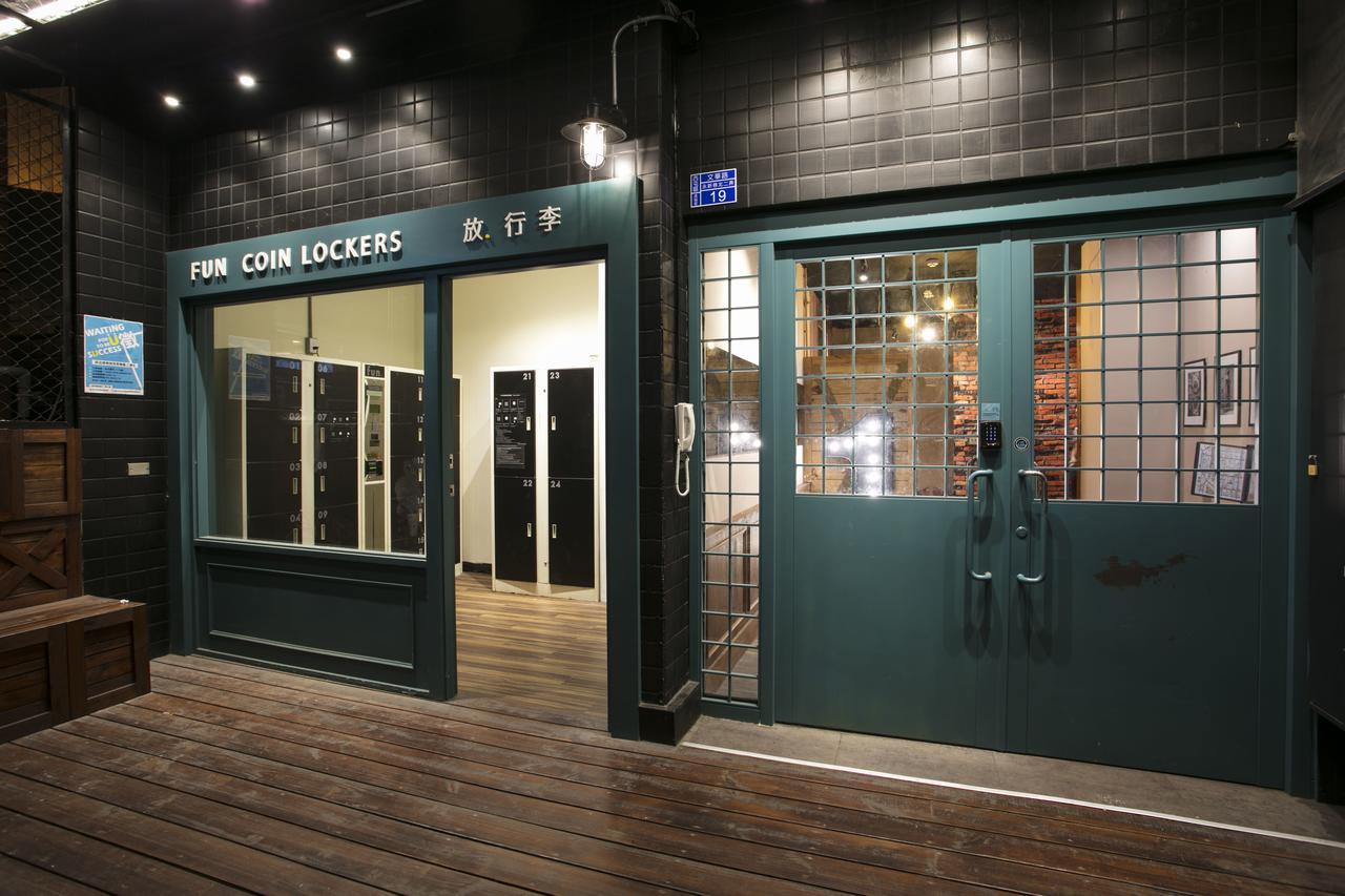 Loft Hostel Fengjia Taichung Buitenkant foto