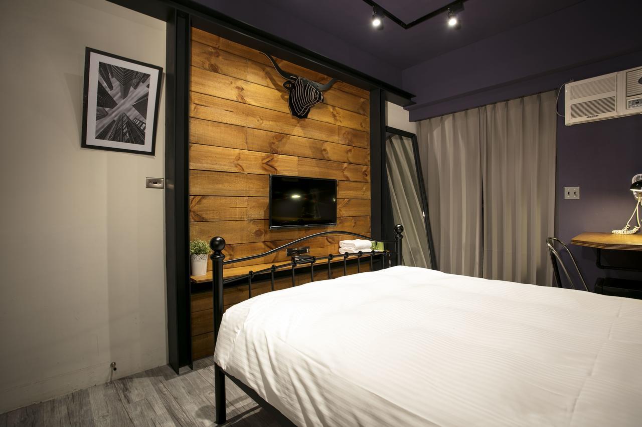 Loft Hostel Fengjia Taichung Buitenkant foto