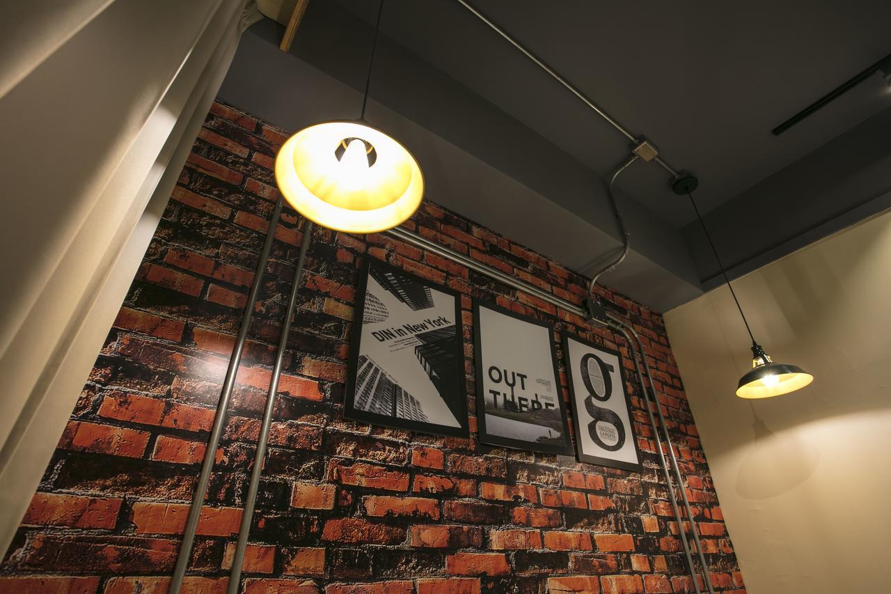 Loft Hostel Fengjia Taichung Buitenkant foto