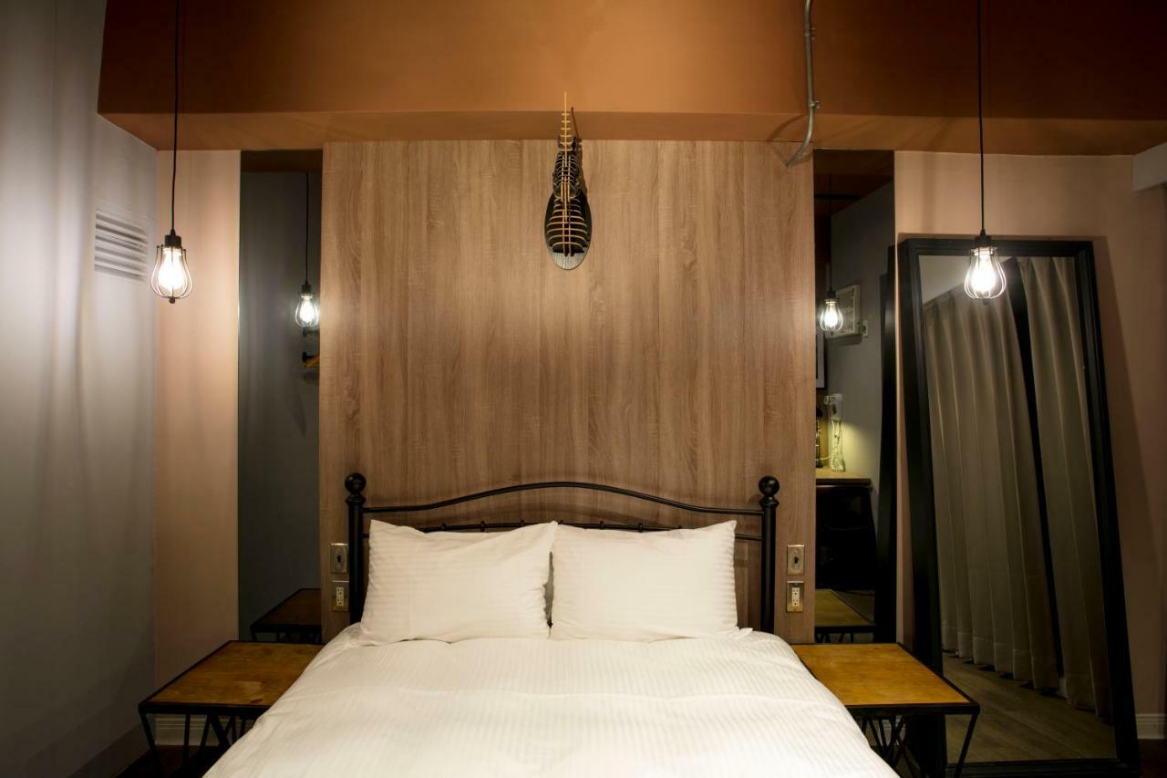Loft Hostel Fengjia Taichung Buitenkant foto